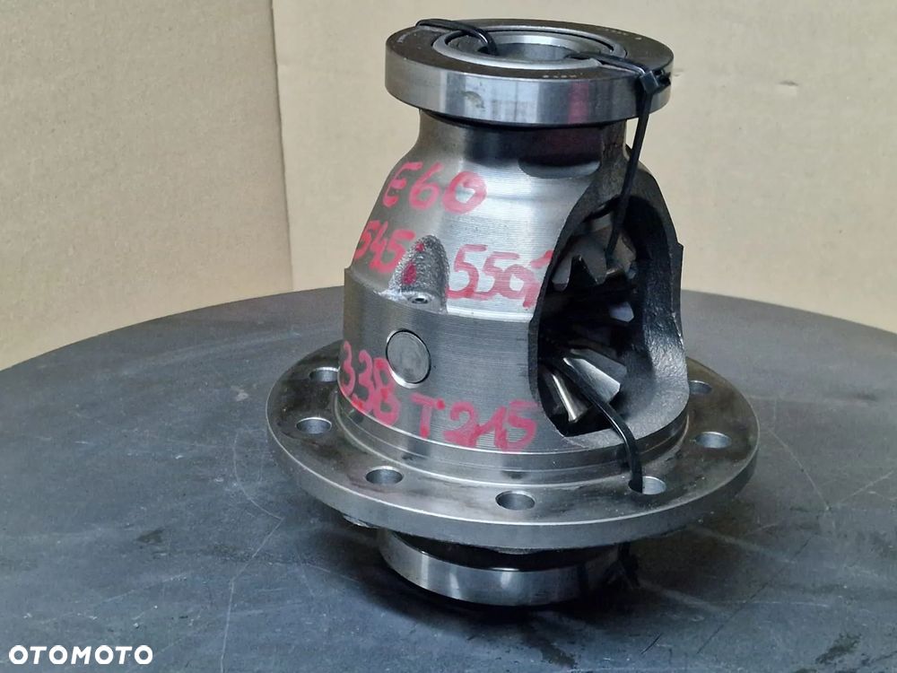 BMW E60 545 550 DYFER MOST DYFERENCJAŁ MECHANIZM RÓZNICOWY TYP 215 3.38 - 2
