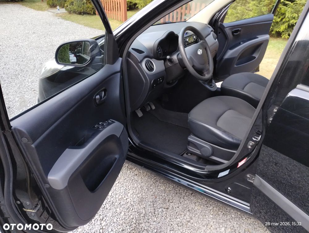 Hyundai i10 1.1 Edition 20 - 20