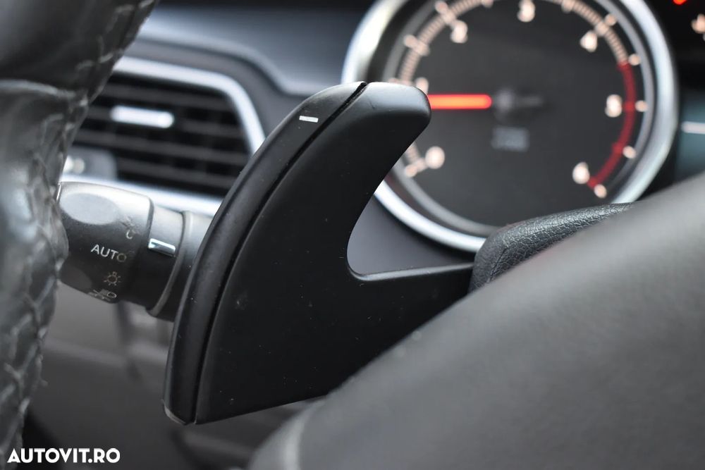 Peugeot 508 BlueHDi 120 EAT6 Stop&Start Business-Line - 16