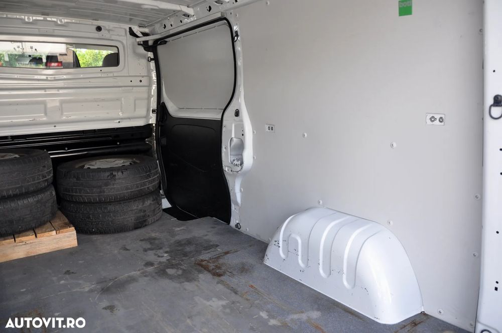 Opel Vivaro L2H1 S&S - 11