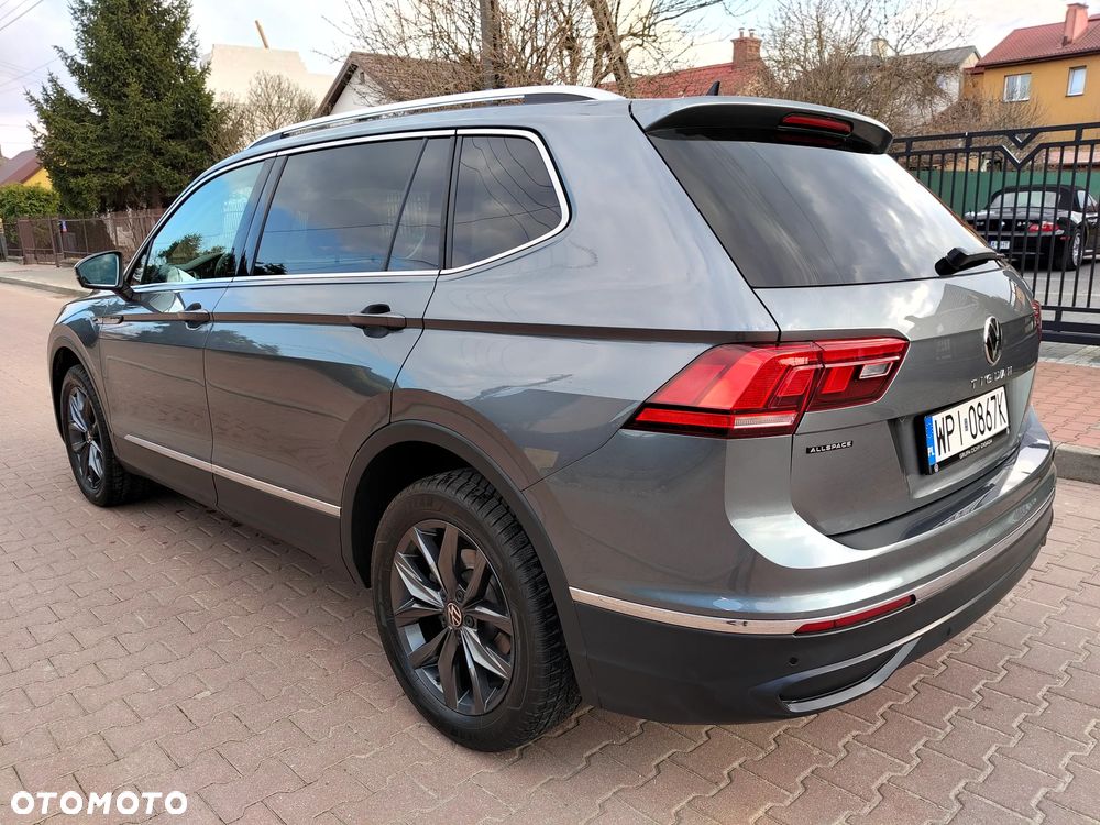 Volkswagen Tiguan Allspace 2.0 TDI Elegance DSG - 4