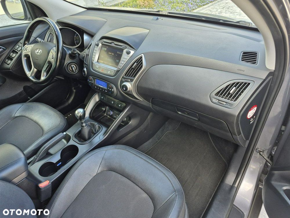 Hyundai ix35 - 11