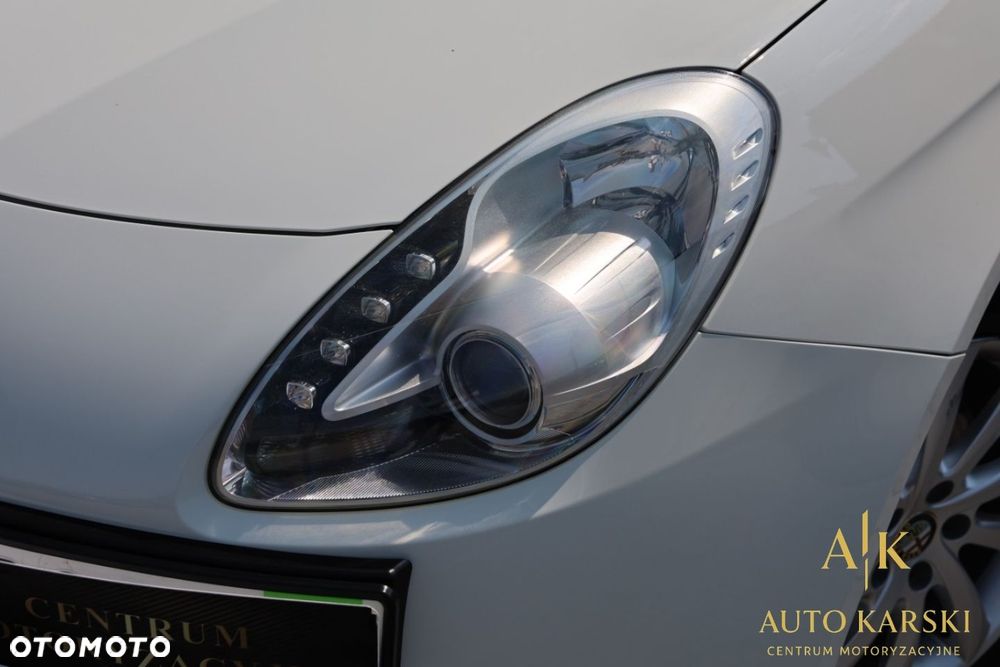 Alfa Romeo Giulietta - 12