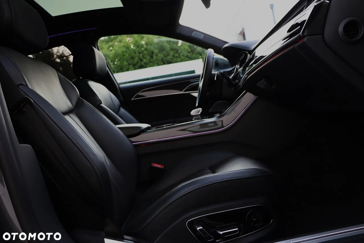 Audi S8 TFSI quattro tiptronic - 21