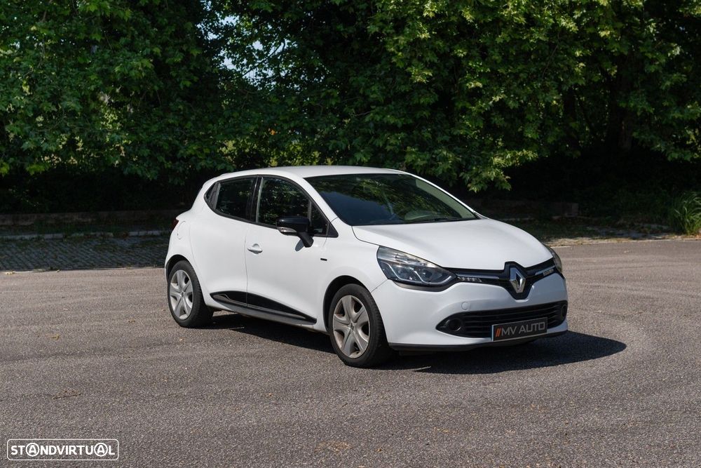 Renault Clio - 1
