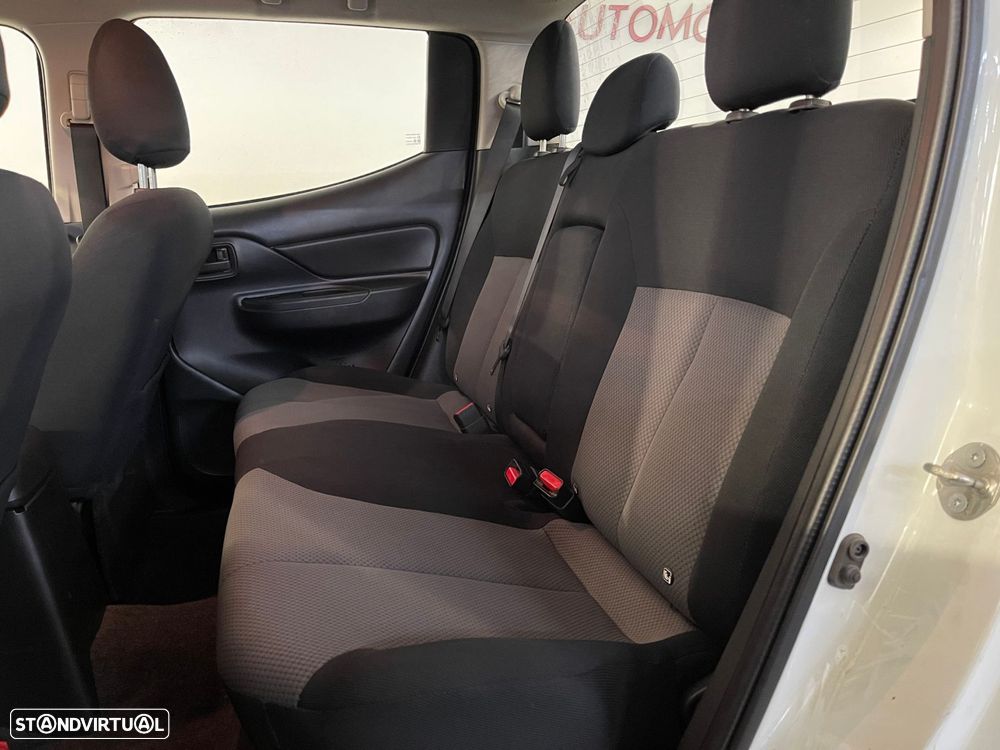 Mitsubishi L200 2.3 DI-D Strakar CD Intense 4WD - 2