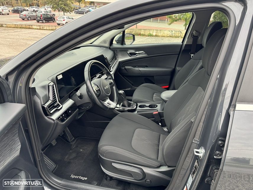 Kia Sportage 1.6 T-GDI Drive - 12