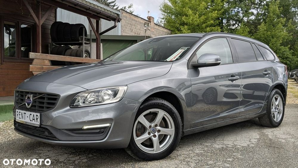 Volvo V60 D2 Kinetic - 2