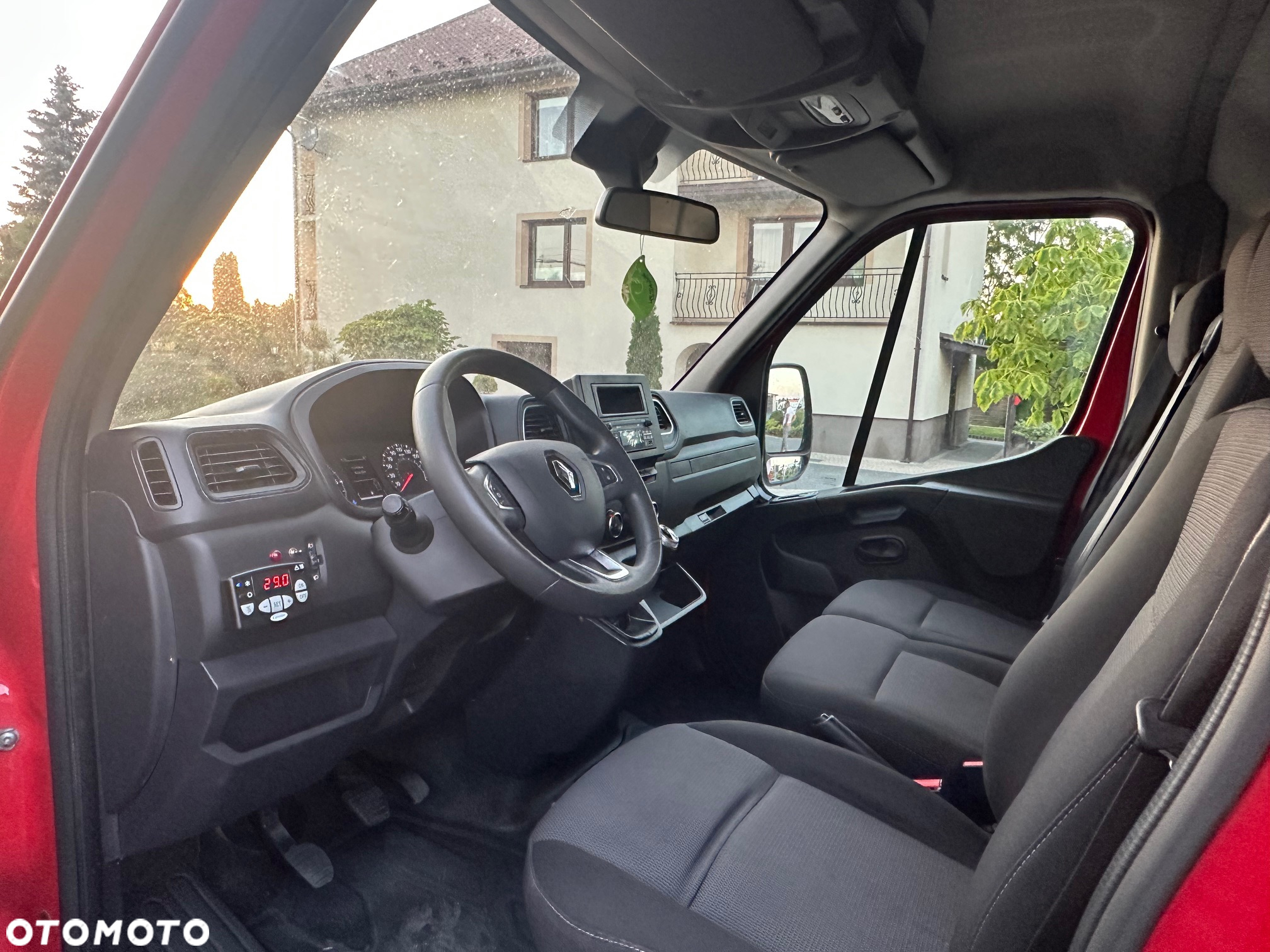 Renault Master 2,3 dci 2021 / 2022 r. Chłodnia - 10