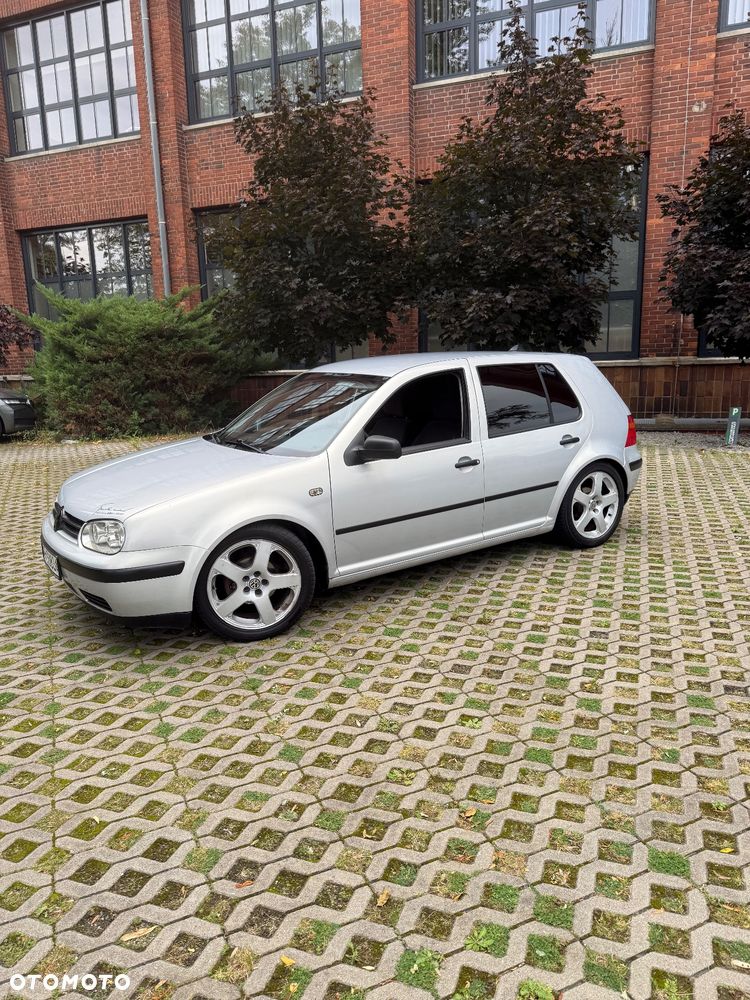 Volkswagen Golf IV 1.6 Highline - 3