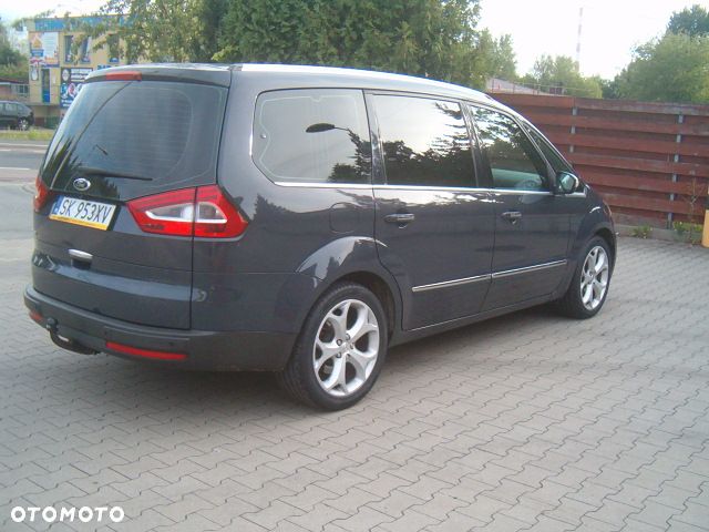 Ford Galaxy - 4
