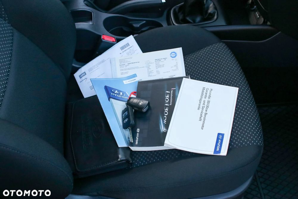 Hyundai i30 i30cw 1.4 Edition 20 - 38