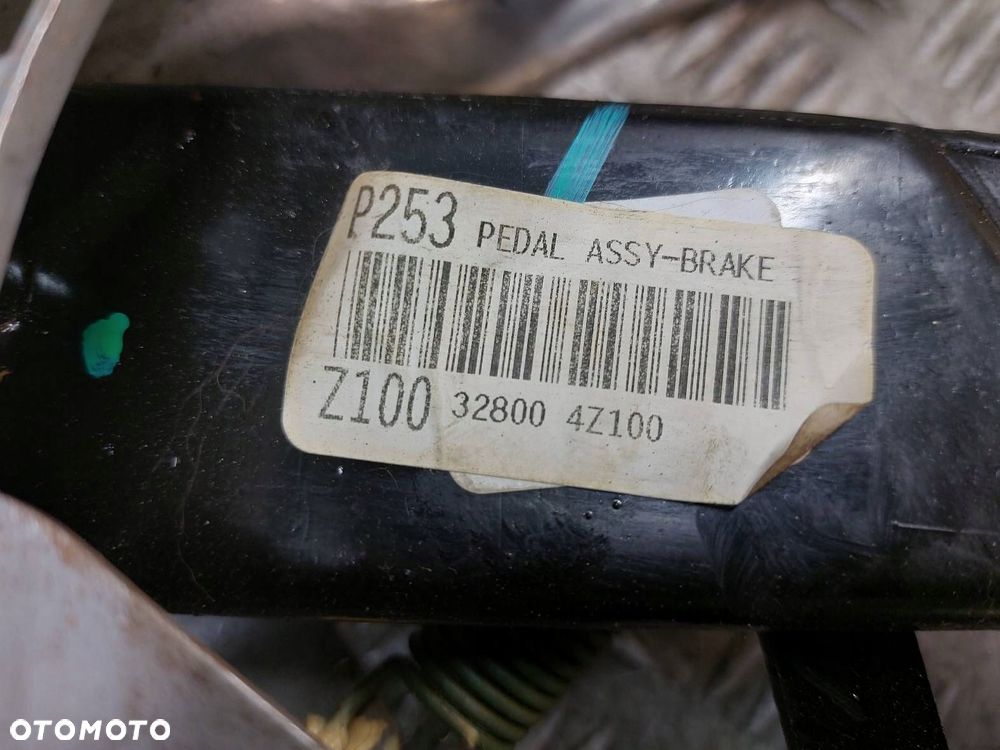 PEDAŁ HAMULCA + CZUJNIK SANTA FE III 328004Z100 AUTOMAT - 4