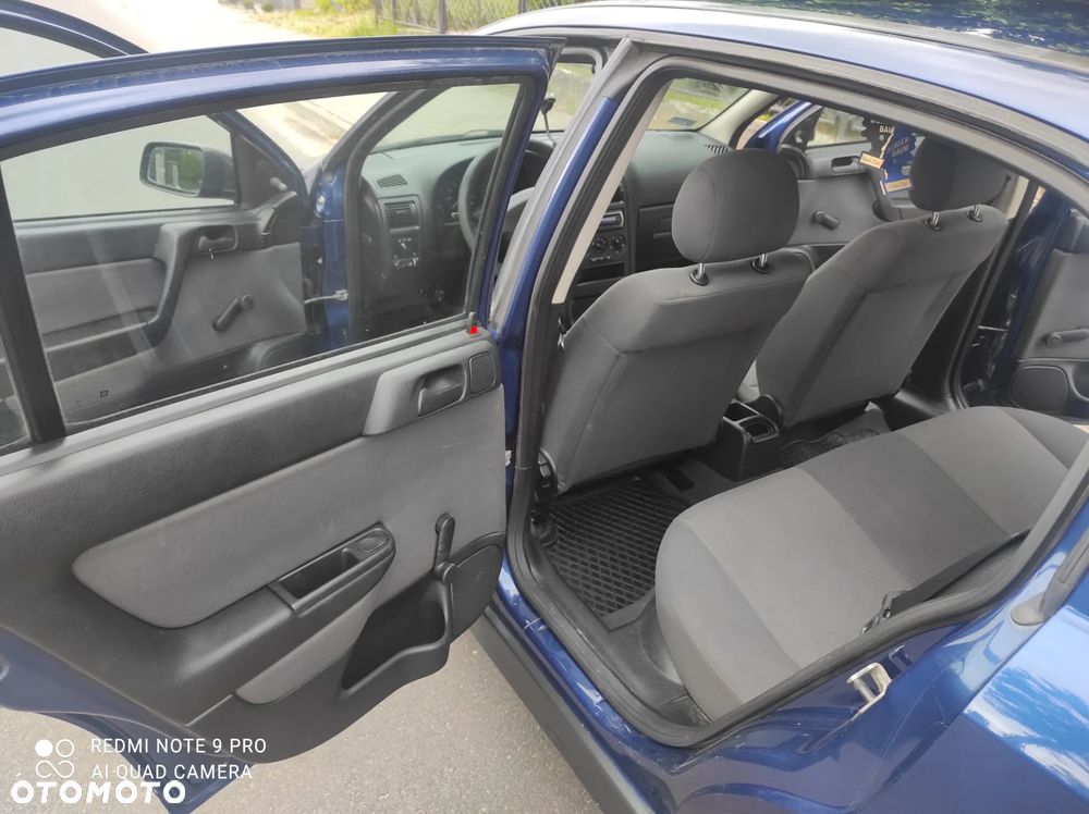 Opel Astra - 14