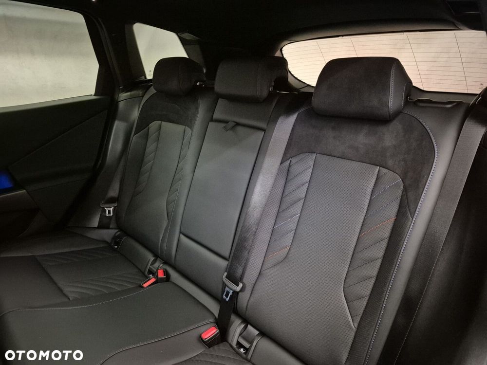 BMW X3 xDrive20 mHEV - 18