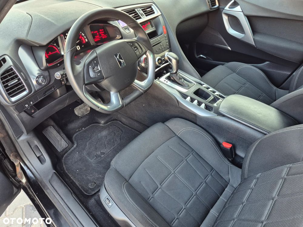 Citroën DS5 HDi 165 Chic - 14