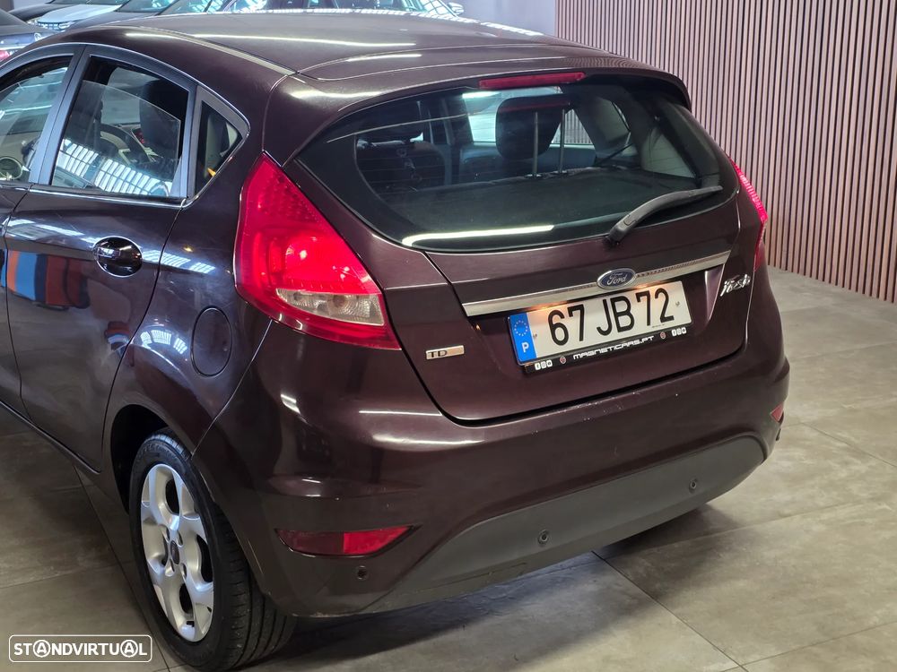 Ford Fiesta 1.6 TDCI Titanium - 47