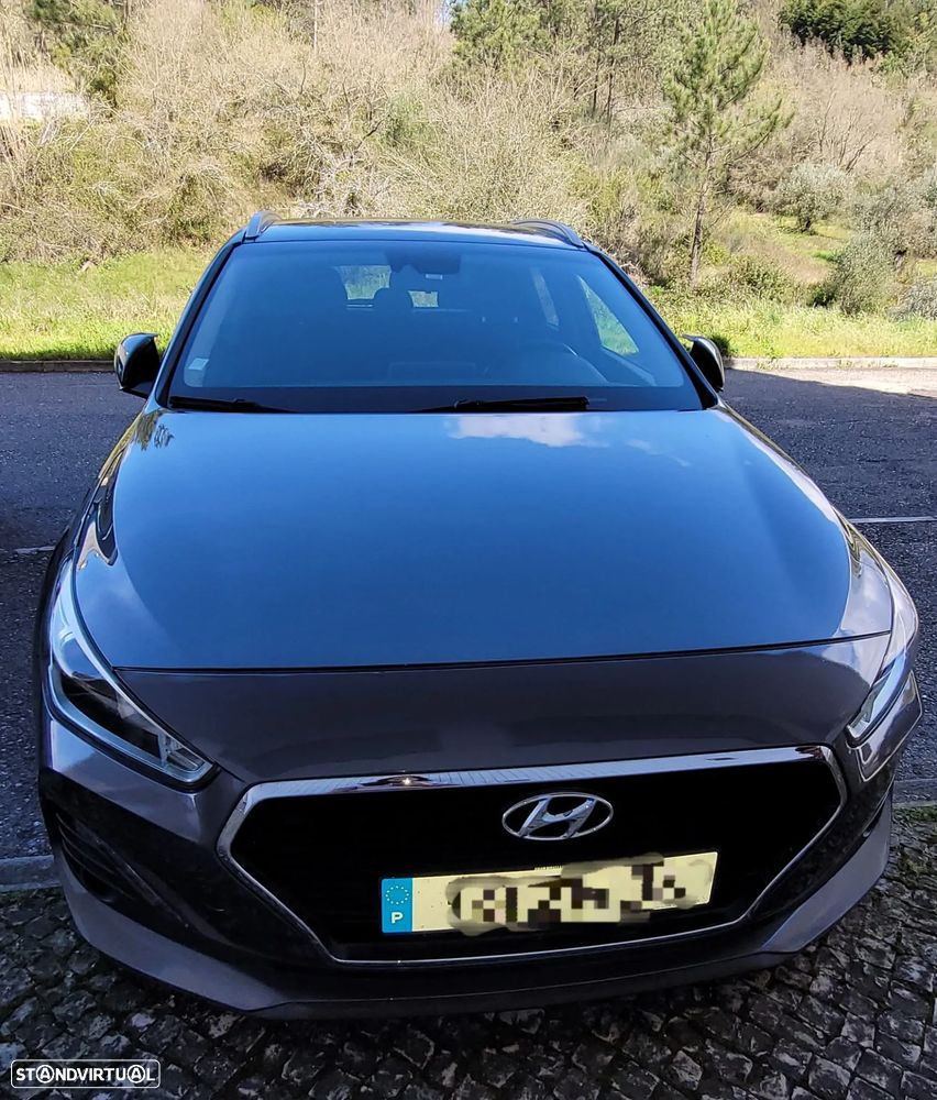Hyundai i30 SW 1.6 CRDi Style Plus TA 7DCT - 2