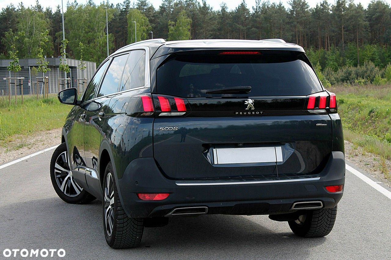 Peugeot 5008 - 3