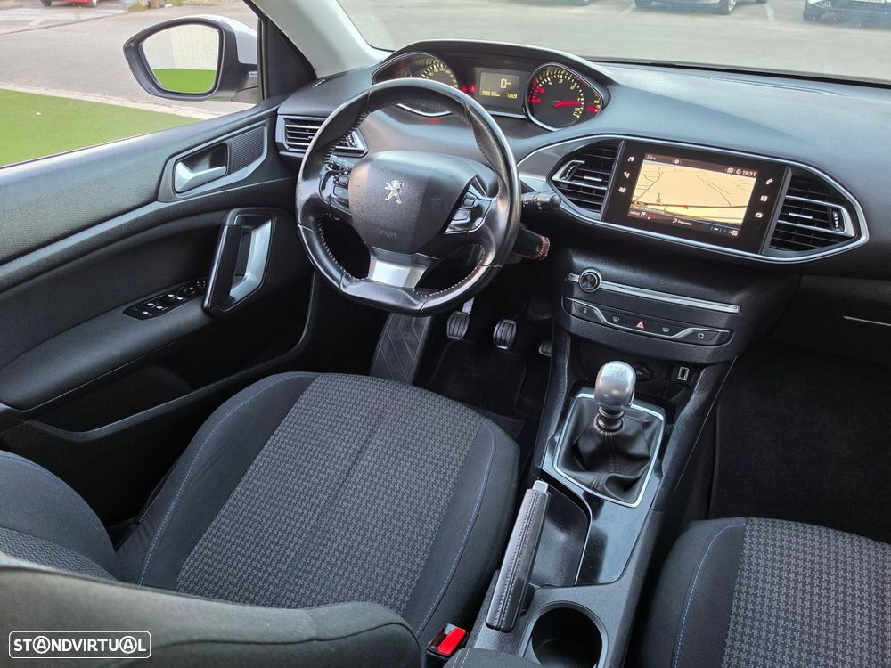 Peugeot 308 SW 1.5 BlueHDi Style - 37