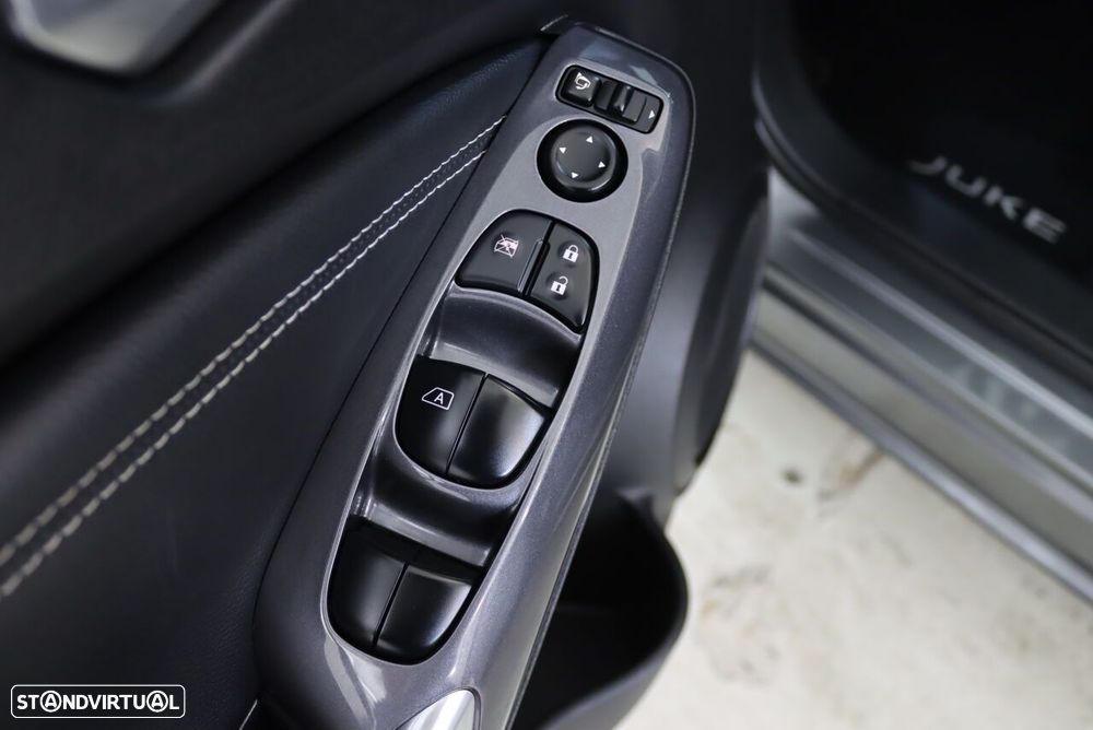 Nissan Juke 1.0 DIG-T N-Connecta DCT - 13