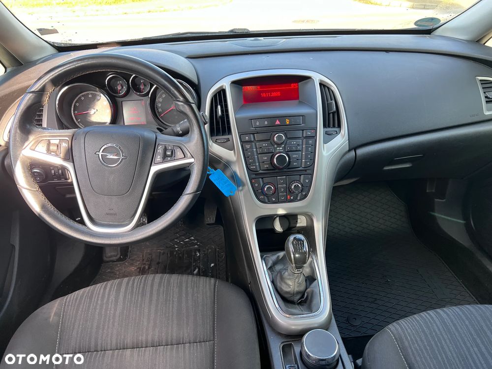 Opel Astra 1.4 Turbo ENERGY - 10