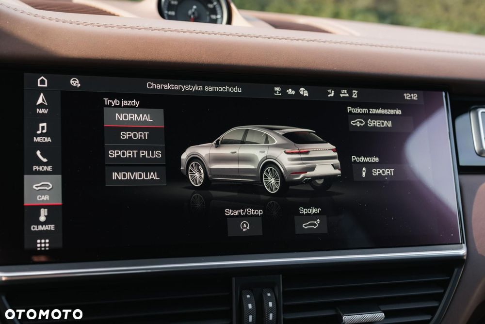 Porsche Cayenne Turbo - 21