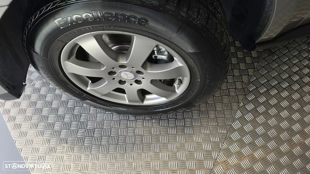 Mercedes-Benz ML 320 CDi - 25