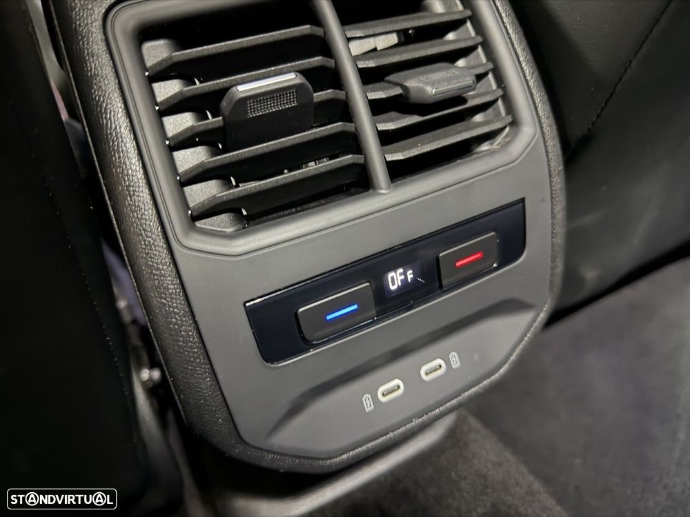 Cupra Leon 1.4 e-Hybrid VZ DSG - 18