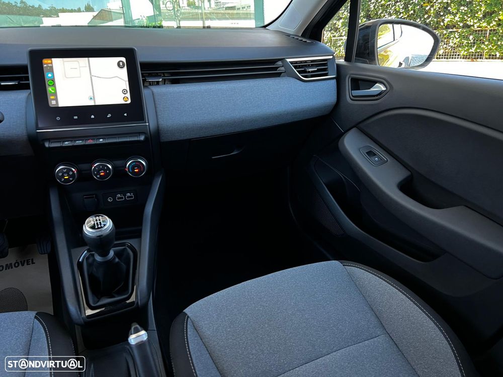 Renault Clio 1.0 TCe Exclusive - 35