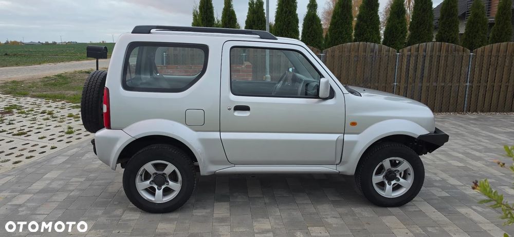 Suzuki Jimny 2006 photo 5