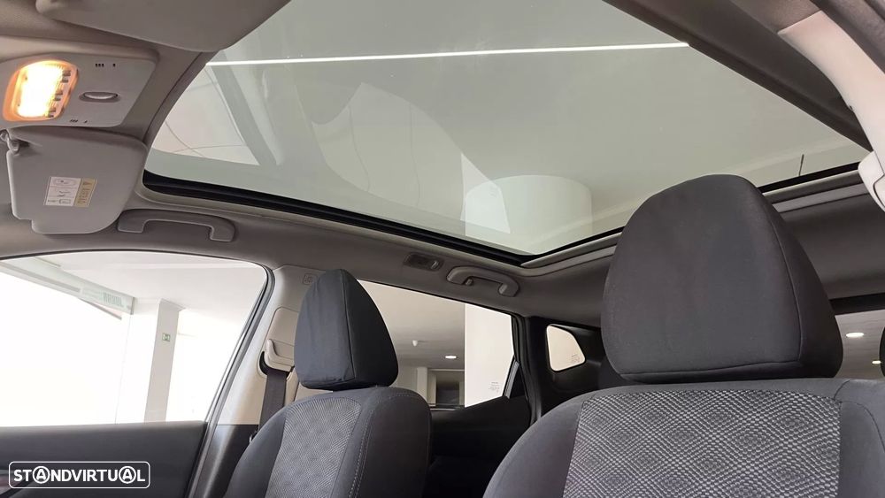 Nissan Qashqai 1.5 dCi N-Connecta 18 - 17