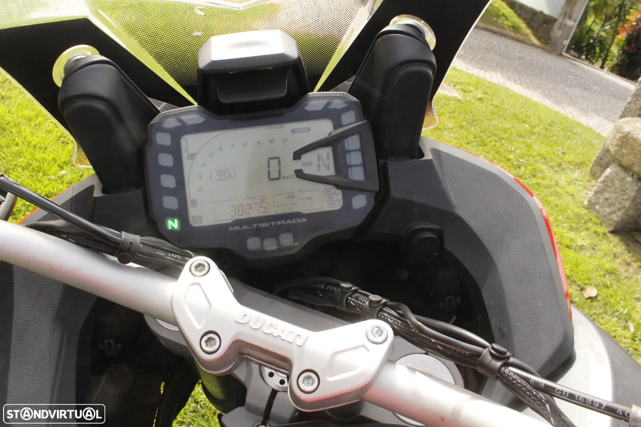 Ducati Multistrada - 16