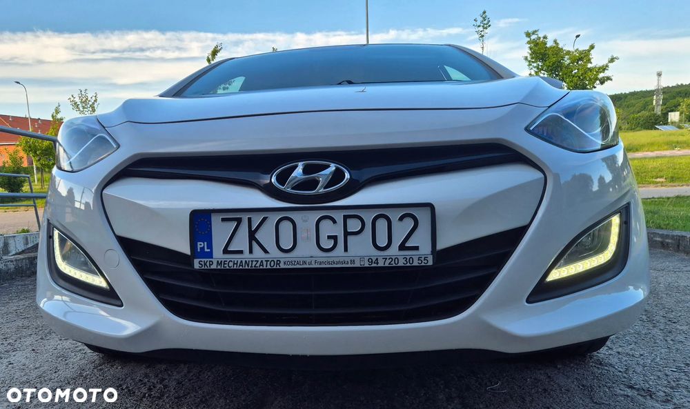 Hyundai i30 1.4 Classic + - 13