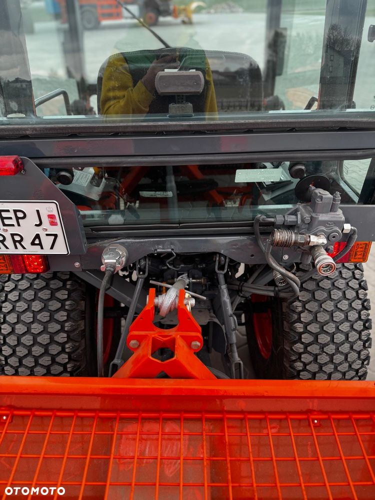 Kubota B2530 - 10