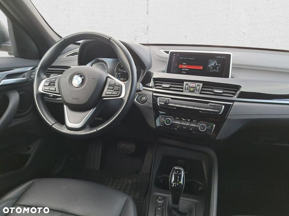 BMW X1 - 15