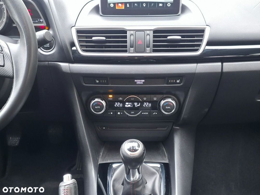 Mazda 3 - 16