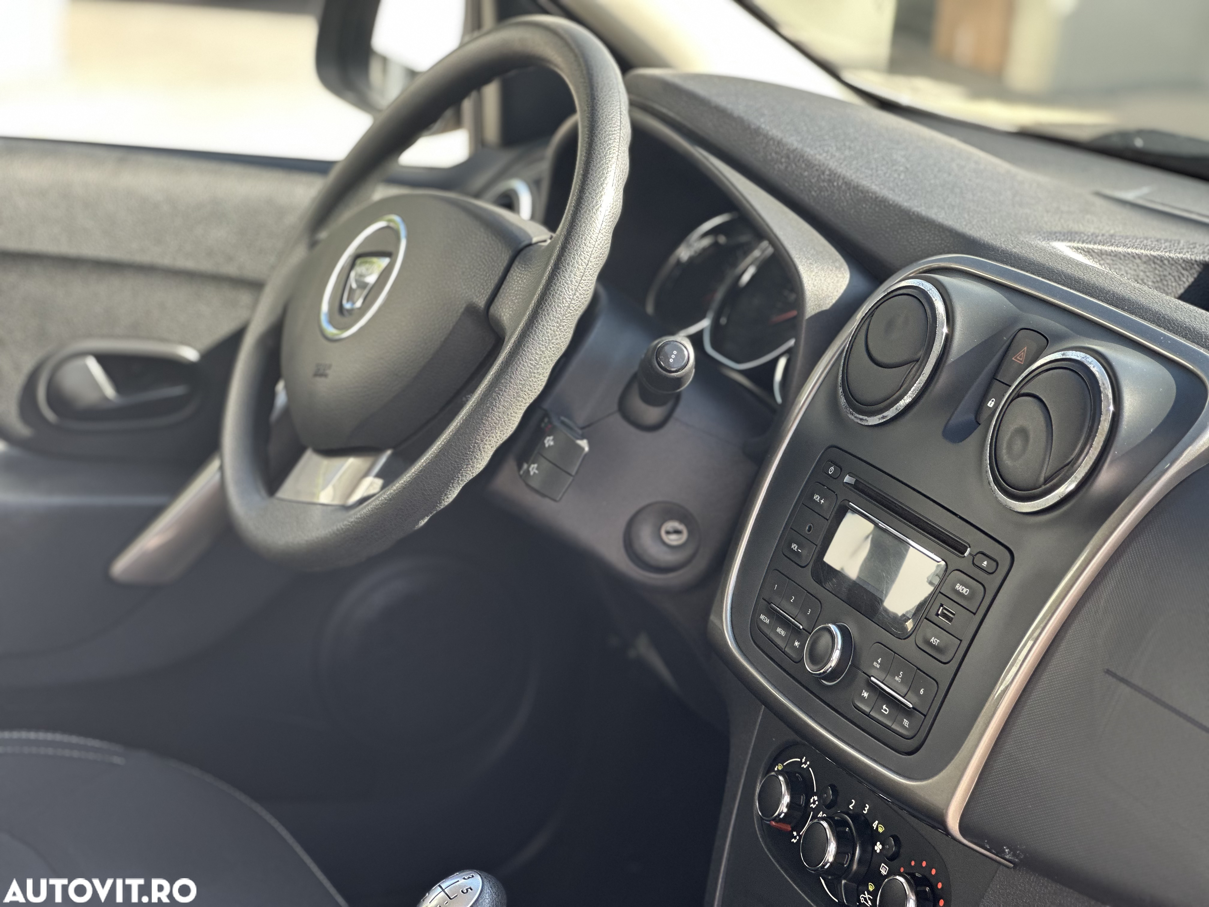 Dacia Logan MCV 0.9 Laureate - 4