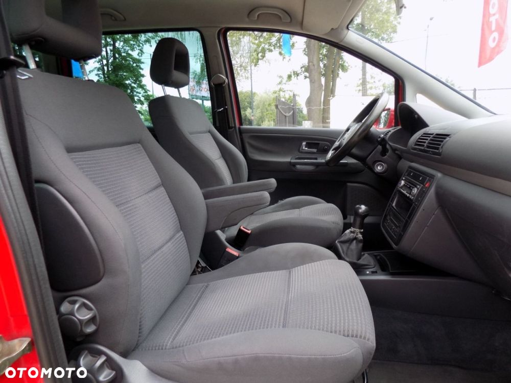 Volkswagen Sharan - 7