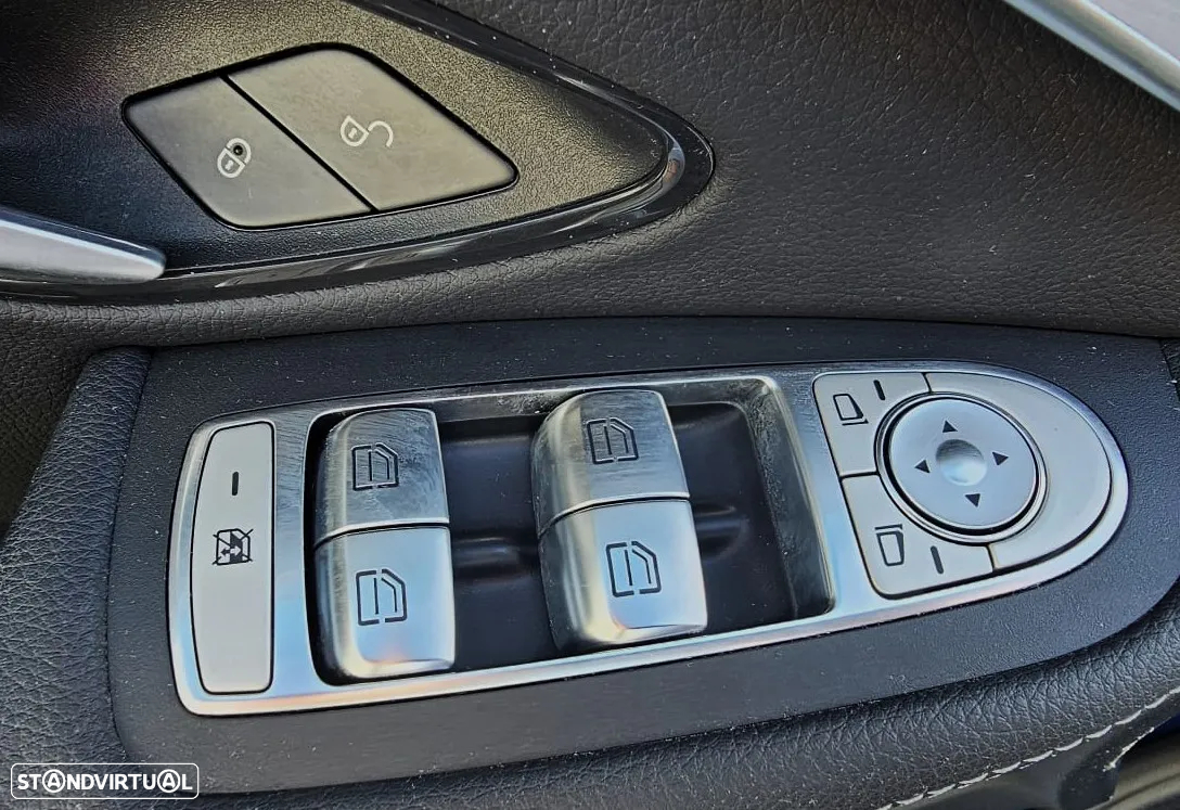 Mercedes-Benz C 300 de AMG Line - 22