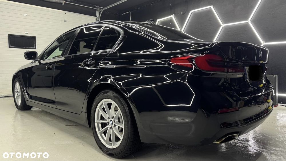 BMW Seria 5 520d MHEV M Sport sport - 6