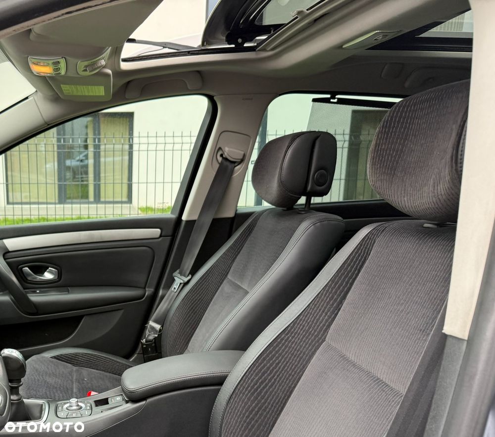 Renault Laguna dCi 110 FAP Limited - 8