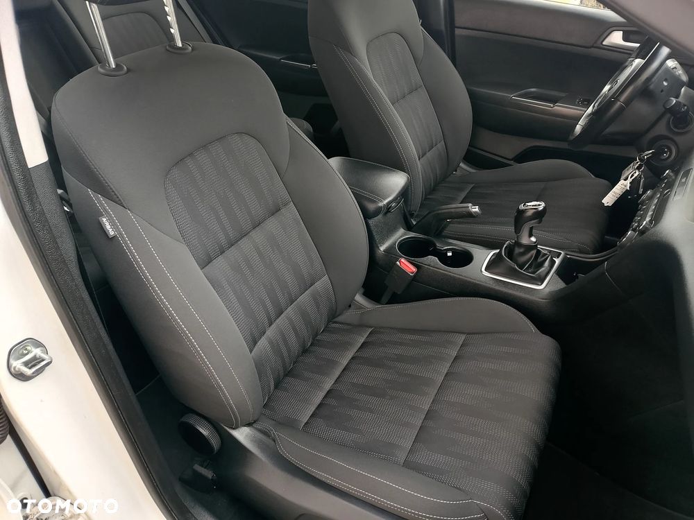 Kia Sportage 2,0 CRDI 2WD Vision - 14