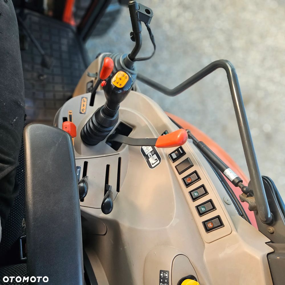 Kubota M9540 - 10