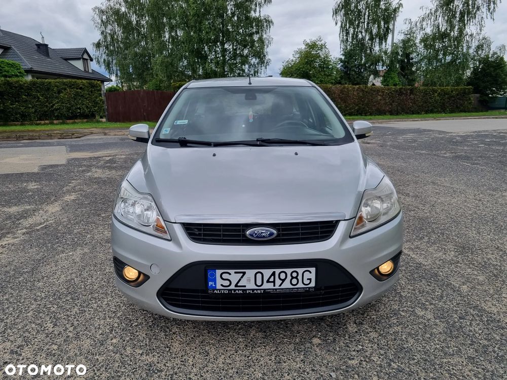Ford Focus 1.6 TDCi Ambiente DPF - 2