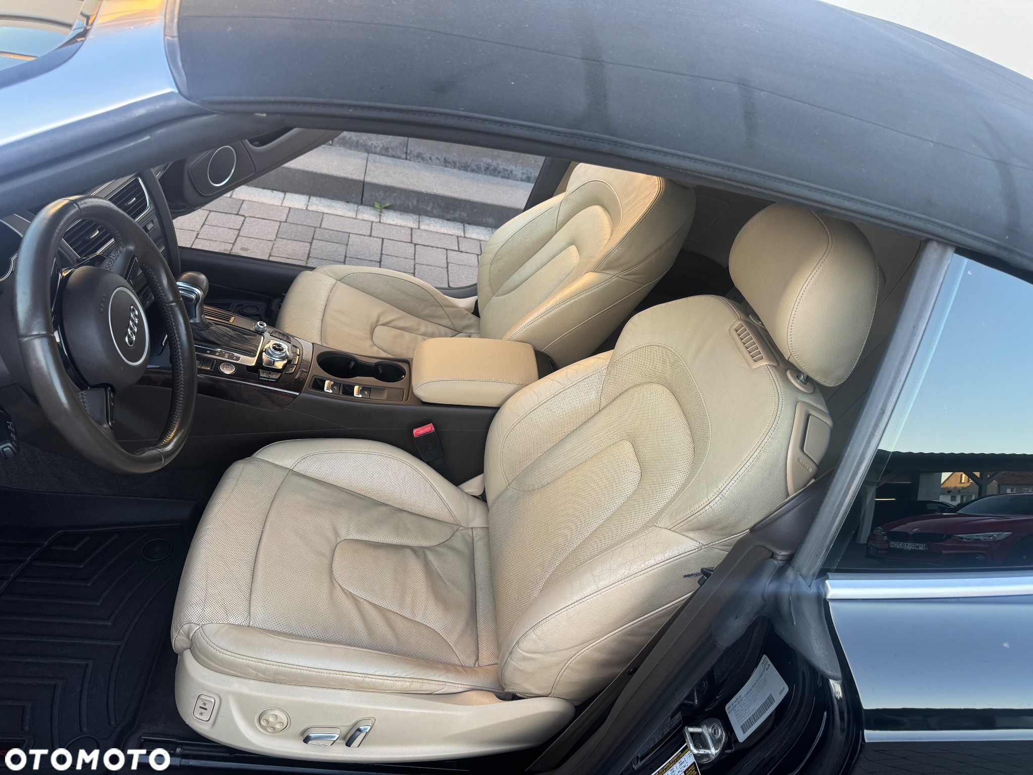 Audi A5 Cabrio 2.0 TFSI quattro S tronic - 12