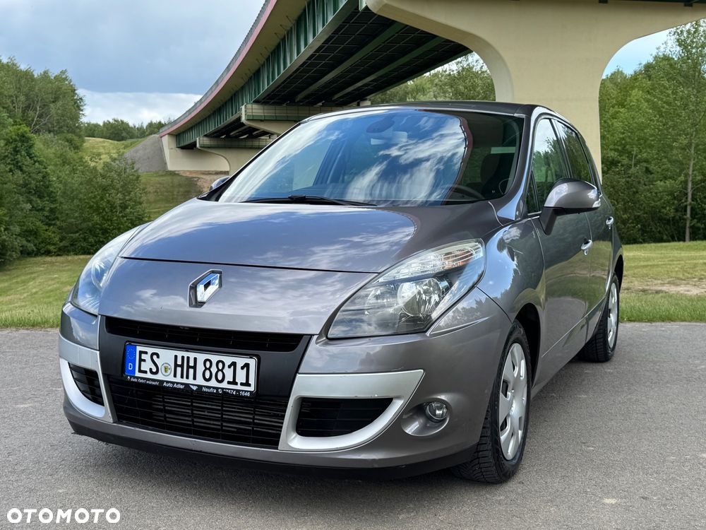 Renault Scenic - 28