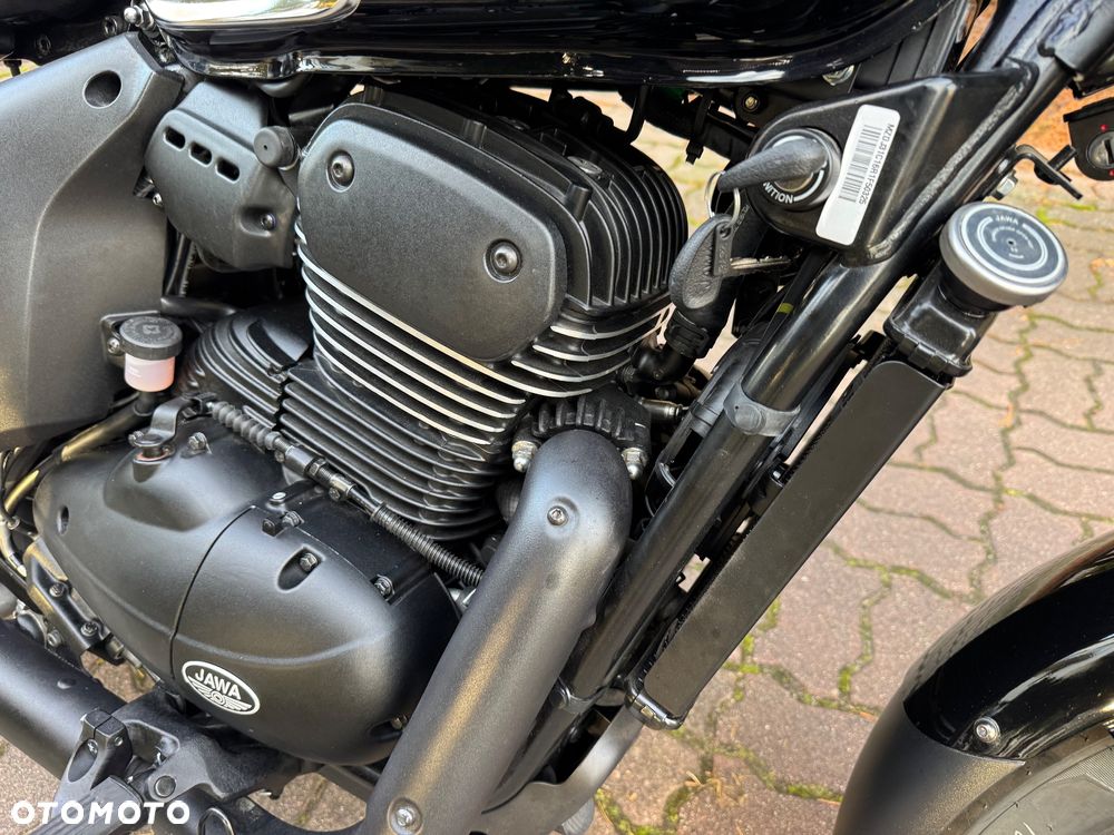 Jawa 350 42 Bobber - 10