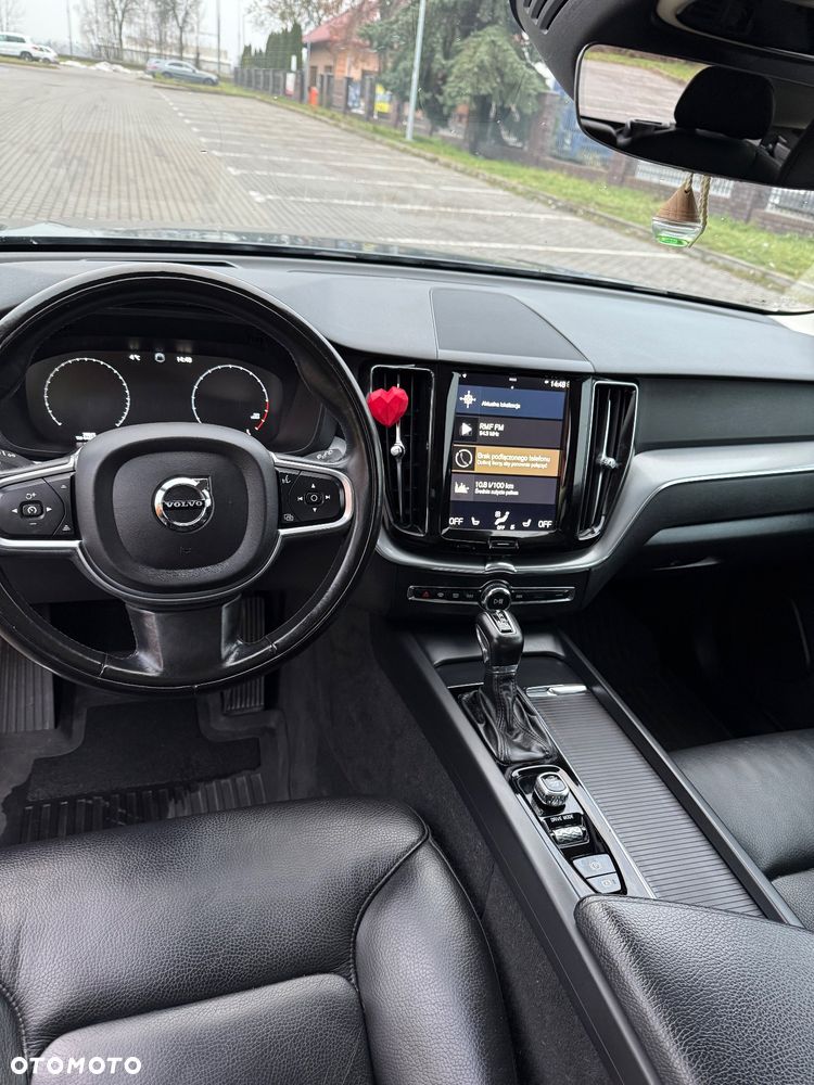 Volvo XC 60 T5 Geartronic Momentum Pro - 8