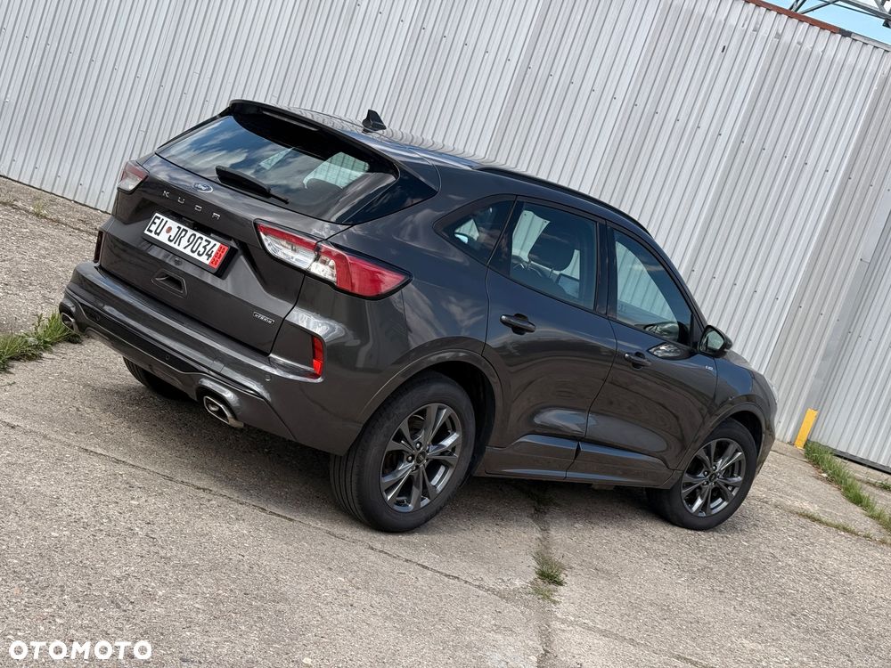 Ford Kuga 2.5 Duratec PHEV ST-LINE X - 17